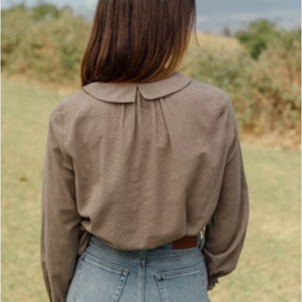 Neuflora Sophia Button-Up Blouse, Size M, Like New - Picture 2 of 6